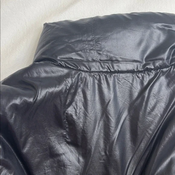 Lululemon Black Puffer Vest - Picture 3 of 7